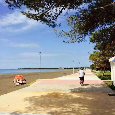 Aparthotel Rozafa Velipoje